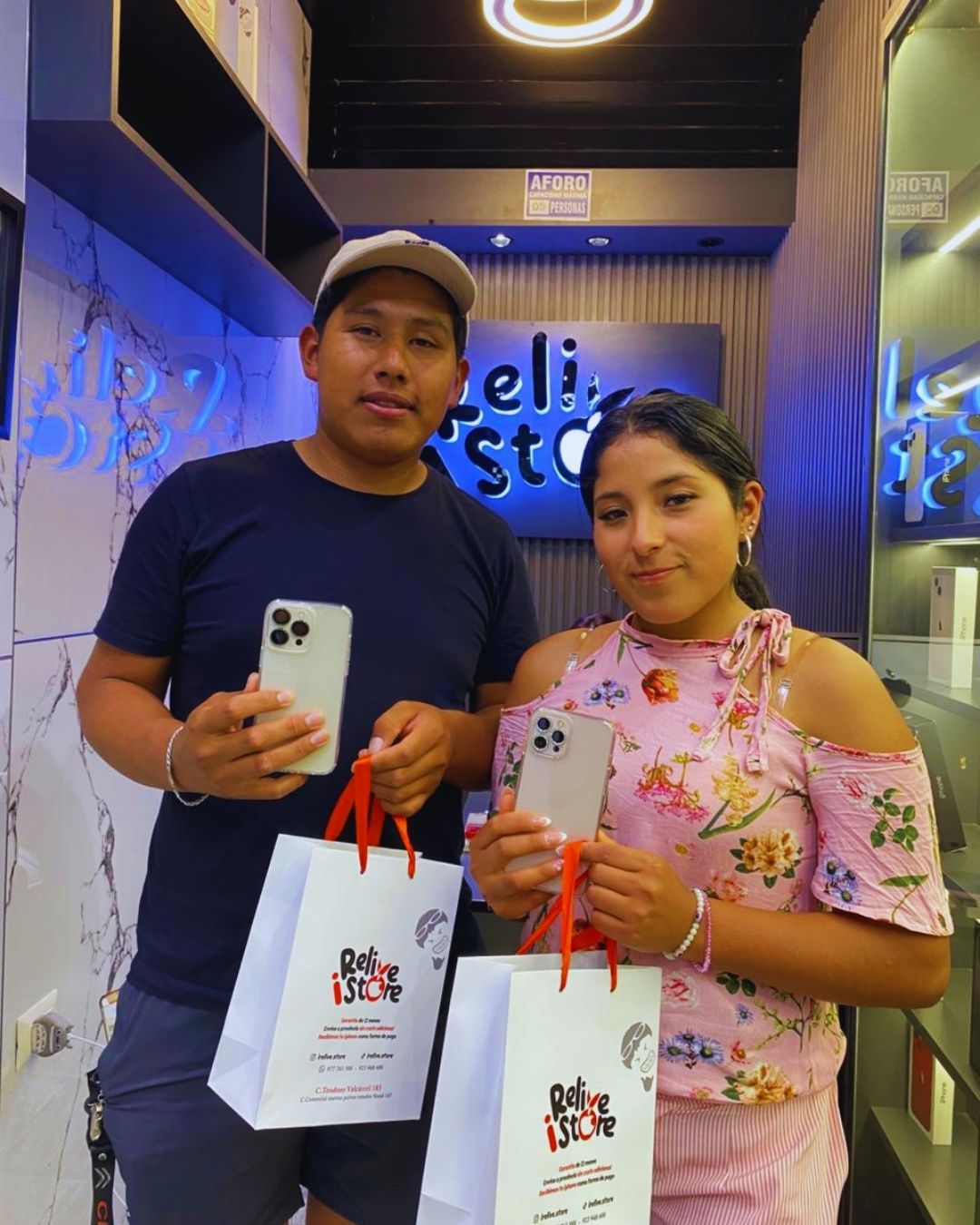 Servicio de diseño de redes sociales para emprendedores en Perú